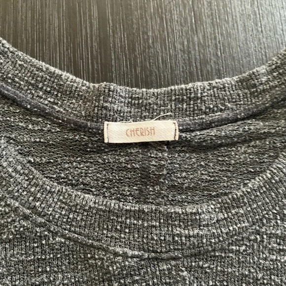 Gray Short Sleeve Pocketed Knit Top Cuffed Sleeve / Cherish / Oversized Size S - Picture 4 of 6
